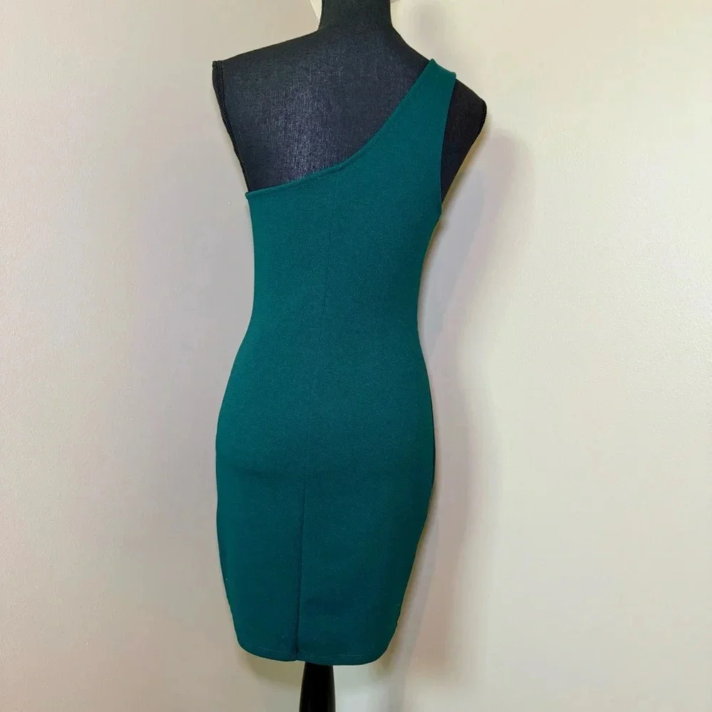 Blue Blush Dark Green Asymmetric‎ One Shoulder Mini Dress size Medium